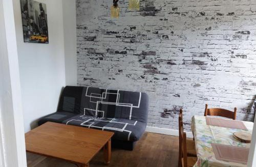 Mesvres Apartment | L atelier du pain