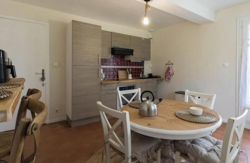 Saint-Elix-le-Chateau House | L'Atelier de la Mandille