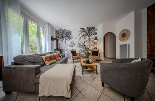 Saint-Jean-Baptiste Apartment | « L’atelier » halte charmante et reposante