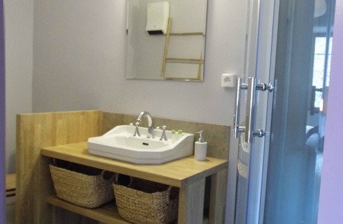 Bagnols-les-Bains Bed & Breakfast | L'Atelier S