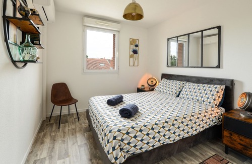 Albi Apartment | L'Atelier St James - Appt avec chambre climatisée, parking privé et piscine