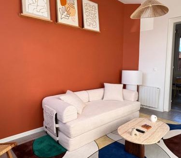 Bethune Apartment | L'atelier Terracotta