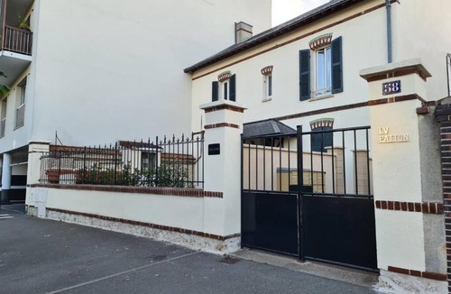 Chartres Apartment | L'atelier voyageur - Bleunven