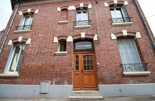 La Fere Apartment | L'athéna - Charming and spacious apartment