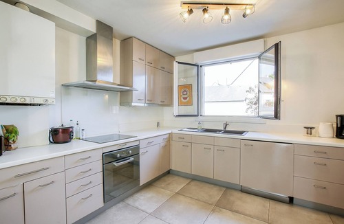 Beaucouze House | L'Atoll - Wifi - Jardin - Parking