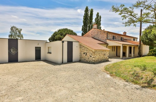 Aizenay House | L'Atrie-Villa :Piscine - Jacuzzi - Sauna
