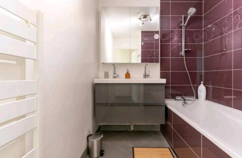 Saint-Julien-en-Genevois Apartment | L'Atrium Hyper centre pour rejoindre Genève