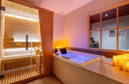 Cholet Apartment | L'Attirance, Loft de Charme !