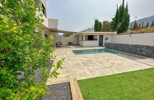 Villelongue-dels-Monts House | L'Attrape Rêves - Four Bedroom House, Sleeps 10