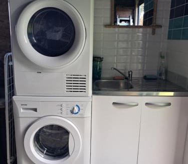 Aubigny-sur-Nere House | L'atypique du buisson de la gariole