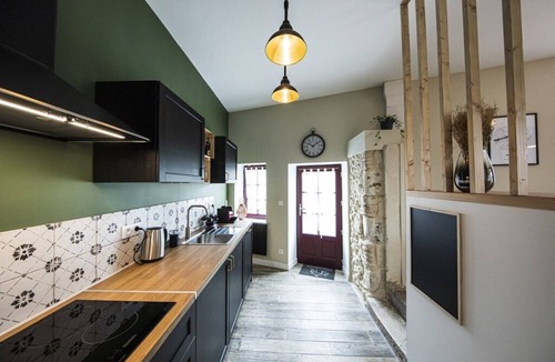 Amboise House | L' Atypique