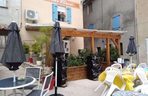 Saint-Julien-de-Cassagnas Bed & Breakfast | L'Auberge Chez Pascal