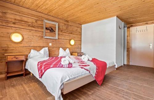 Vers L'Eglise Hotel | L'Auberge de L'Ours