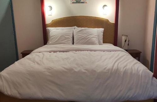 Thenay Hostel | L'auberge De Thenay