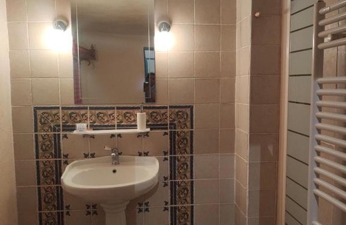 Thenay Hostel | L'auberge De Thenay