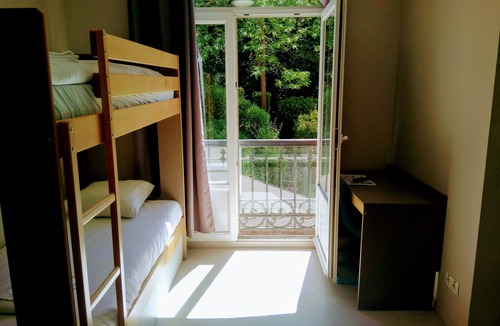Peronne House | L'Auberge des Remparts