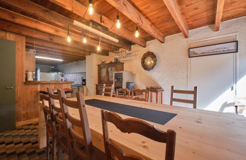 Besse House | L'auberge du Bati