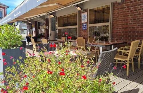 Beuzeville Hotel | L'auberge Du Cochon D'or