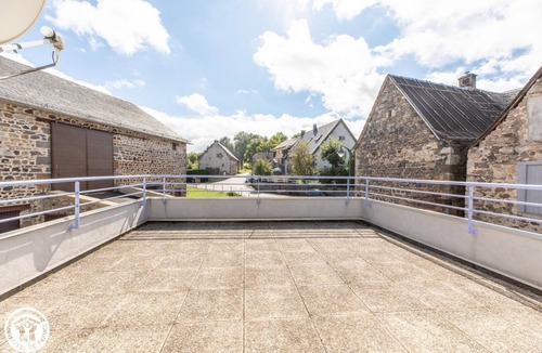 Vernines House | L'auberge - Vernines