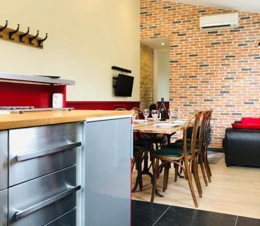 Corcelles-les-Arts Hotel | L'Aubergiste