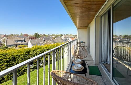 Quartier Francisco-Ferrer - Landry - Bourgeois - Poterie Apartment | L'Augustin - Balcon & Garage Privé - Proche Gare de Rennes