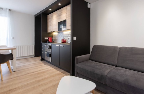 Quartier Chorier-Berriat Apartment | L' Augustin