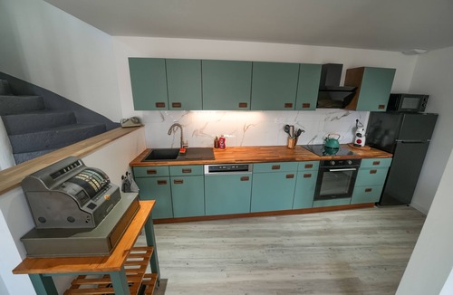 Veyre-Monton House | L'Augustine Family House