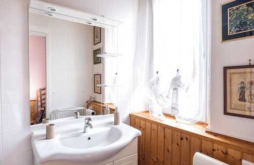 Arreau Apartment | L'Auroise spacious and central