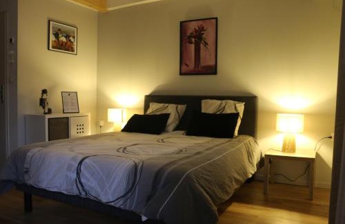 Montgeard Bed & Breakfast | L'Autan sage