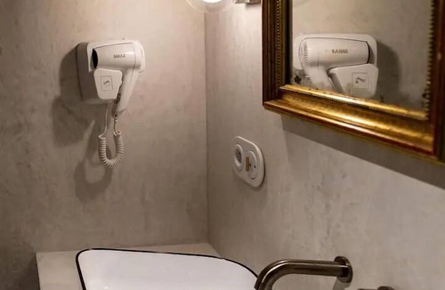 Auzay Hotel | L'Autentik petit hôtel