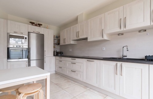 Saint-Nazaire House | L'AUTHENTIQUE - 600m plage - Piscine