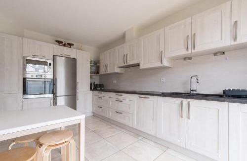 Saint-Nazaire House | L'AUTHENTIQUE - 600m plage - Piscine