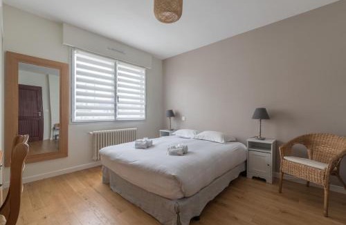 Saint-Nazaire House | L'AUTHENTIQUE - 600m plage - Piscine