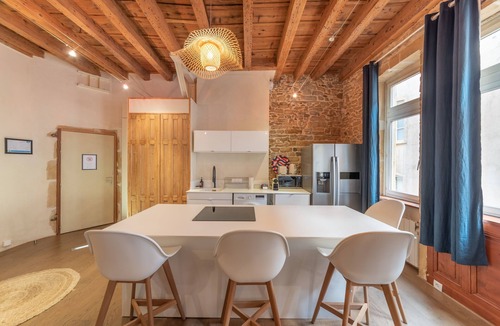 Old Lyon Apartment | L'Authentique - au cœur de Lyon