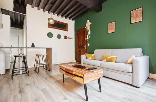 Prefecture Apartment | L'authentique Bressan