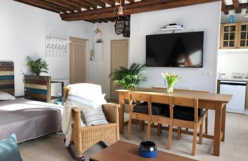 Honfleur Apartment | L'authentique