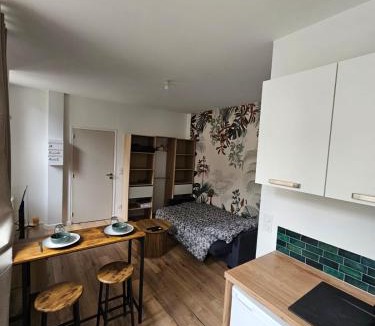 Loudeac Apartment | L'Authentique, Studio 1