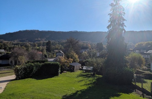 Marmanhac Bed & Breakfast | L'Authre room with breakfast included