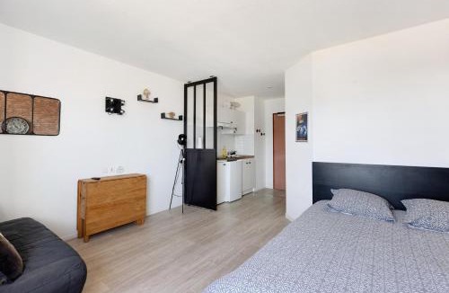 Chasseneuil-du-Poitou Apartment | L'aventurier