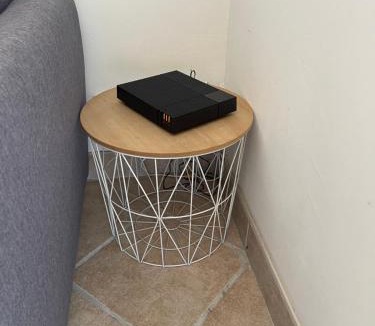 Barbatre House | L'aventurine NO