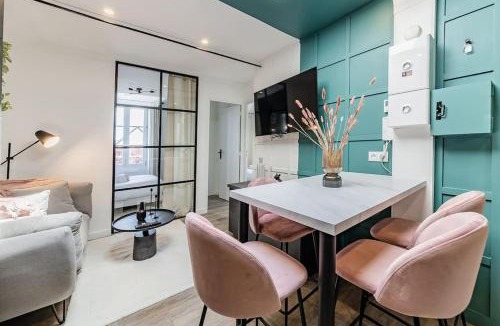 Segre Apartment | L'Azur chaleureux et cocooning