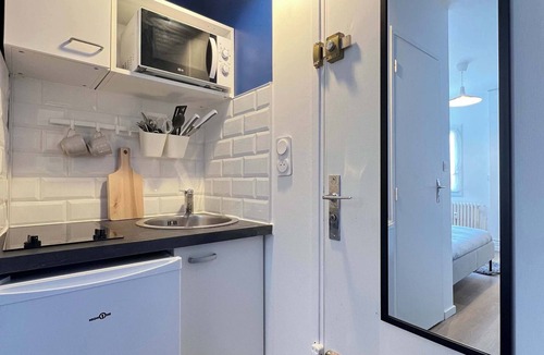 Fontaine-Bayonne-Cartoucherie Apartment | L'Azur - Studio Cartoucherie - 2p