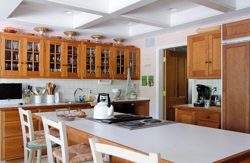 Biddeford Pool House | L. B. Orcutt - Biddeford Pool with a Pool