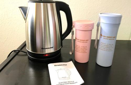 Renton Bed & Breakfast | L E Sweet Family