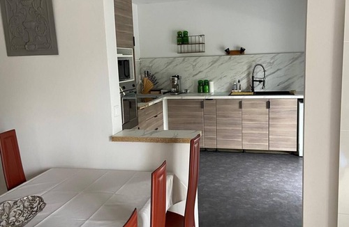 Villecien Cabin | L'Eau Posée - Standing gîte facing the Yonne river