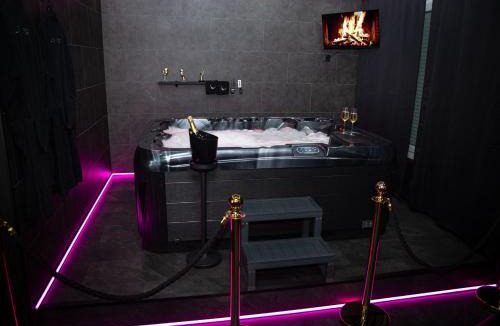 Douai Apartment | L'Eclipse - Exceptional SPA Suite, sauna and hammam