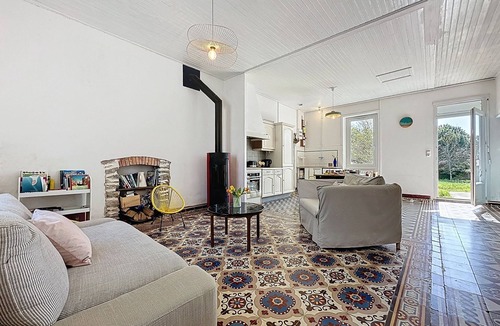 Les Moutiers-en-Retz House | L'Ecluse by Interhome