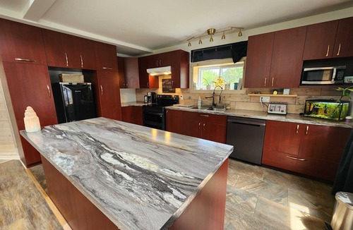 Rouyn-Noranda House | L'Ecomaison - Luminous & Open Space