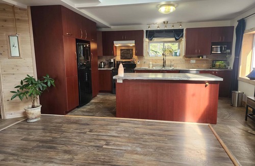 Rouyn-Noranda House | L'Ecomaison - Luminous & Open Space