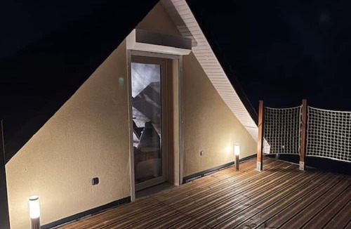 Saint-Clair-sur-les-Monts House | L'Écrin d'Azurite - The Lagoon Loft & Private Spa Escape